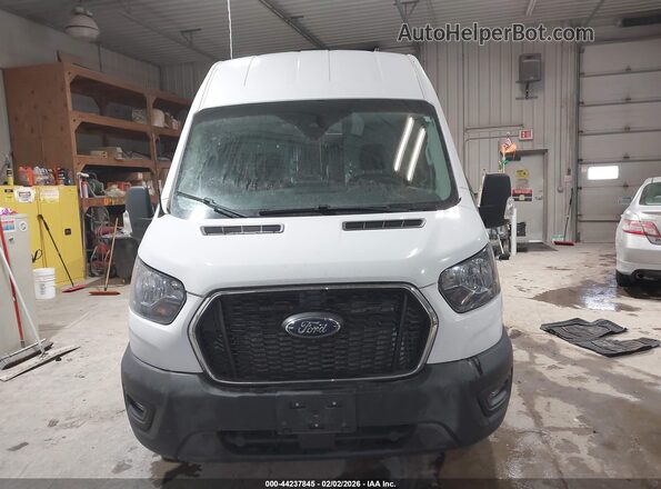 1FTBW2X88NKA70520 2022 FORD TRANSIT-350 Белый Вид задней части салона