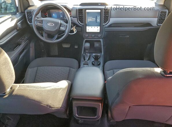 1FTER4BH2SLE04683 2025 FORD RANG Белый Вид панели приборов