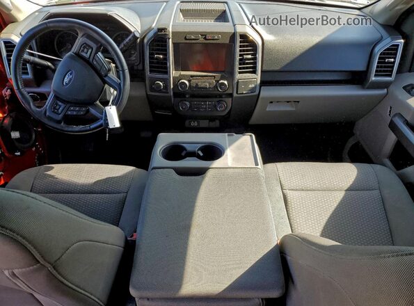 1FTEW1CP7LKD06172 2020 FORD F150 Красный Вид панели приборов