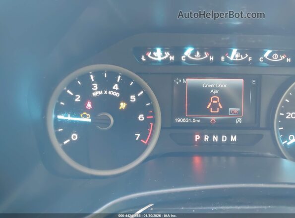 1FTEW1E55LKD67600 2020 FORD F150 Белый Вид задних сидений