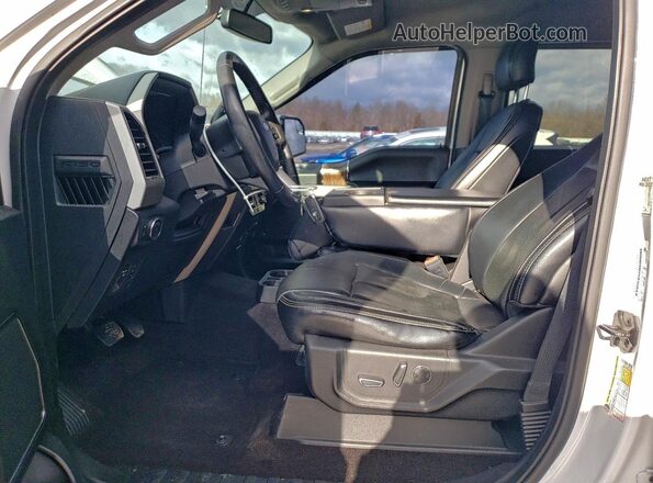 1FTEW1E59JFC81096 2018 FORD F150 Белый Вид салона спереди