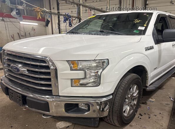 1FTEW1EG2HFB62852 2017 FORD F150 Белый Вид панели приборов