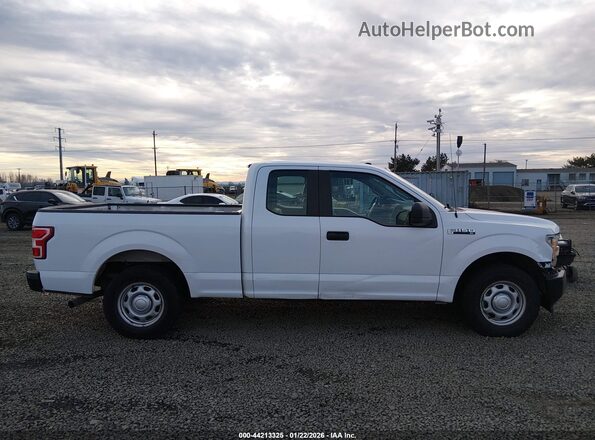 1FTEX1C5XJKE03763 2018 FORD F150 Белый Вид задней части салона