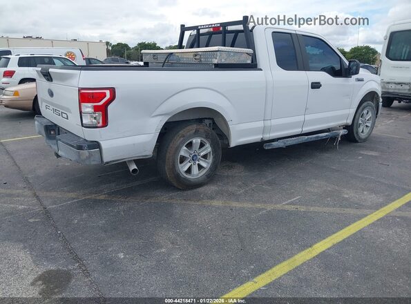 1FTEX1CB8KKC18652 2019 FORD F150 White Tył prawy