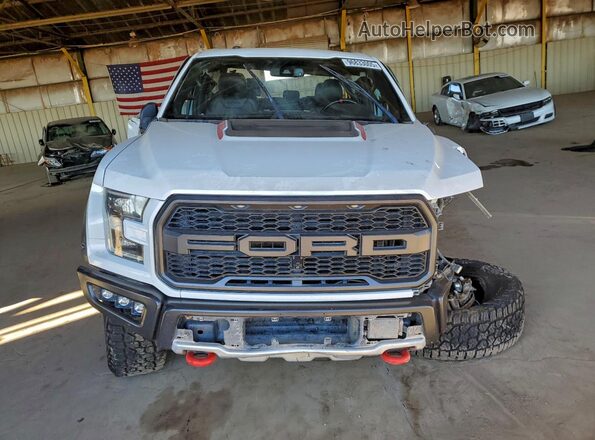 1FTFW1RG1JFB99556 2018 FORD F150 Белый Вид спереди