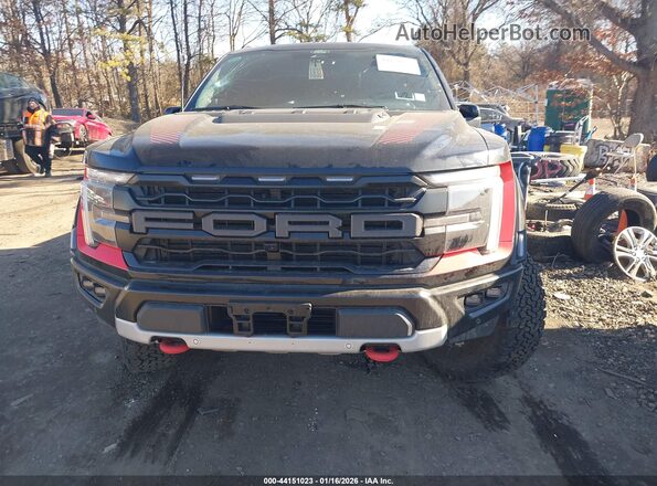 1FTFW1RG7SFC33131 2025 FORD F150 Черный Вид щитка приборов