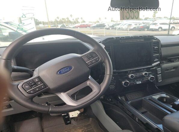 1FTFW3LD7RFB48259 2024 FORD F150  Вид задней части салона
