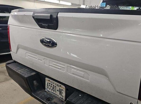 1FTMF1CB9JKD86233 2018 FORD F150 White Вид задньої частини салону