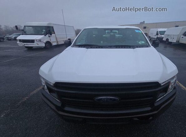 1FTMF1CB9JKD86233 2018 FORD F150 White Widok tylnych siedzeń