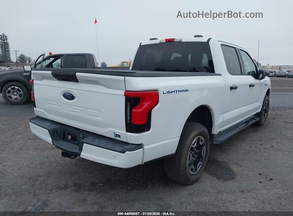 1FTVW1EL2NWG07812 2022 FORD F-150 LIGHTNING Белый Задняя правая четверть