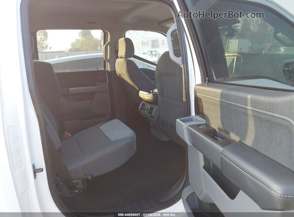 1FTVW1EL2NWG07812 2022 FORD F-150 LIGHTNING Белый Вид наклейки с VIN-кодом