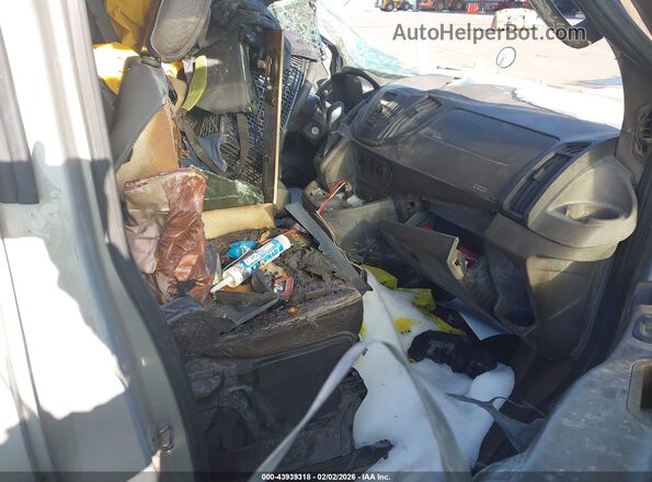 1FTYE1CM8GKB34262 2016 FORD TRANSIT-150 Серебряный Вид салона спереди