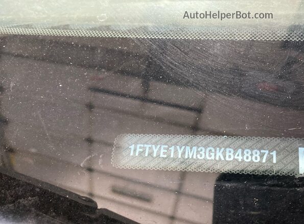 1FTYE1YM3GKB48871 2016 FORD TRANSIT-150  Вид спереди