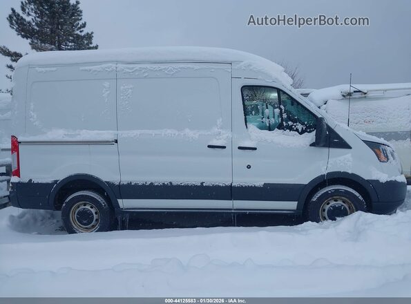 1FTYR1CM7GKB33172 2016 FORD TRANSIT-250 White Widok zestawu wskaźników