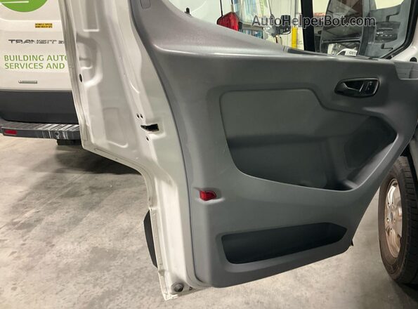 1FTYR1YGXKKA67390 2019 FORD TRANSIT-250  Передняя правая четверть