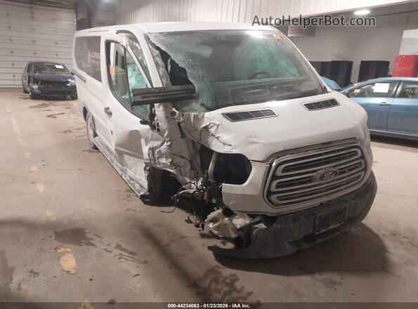 1FTYR1YM7JKA46887 2018 FORD TRANSIT-250 Белый Передняя правая четверть
