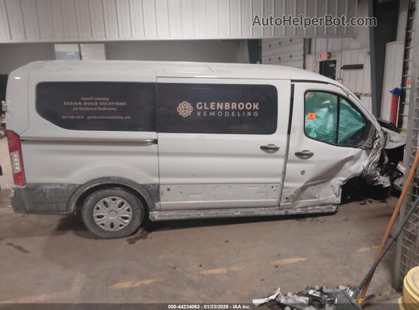 1FTYR1YM7JKA46887 2018 FORD TRANSIT-250 Белый Вид щитка приборов