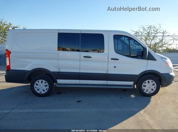 1FTYR1ZM1HKB29613 2017 FORD TRANSIT-250 White Vista interior trasera