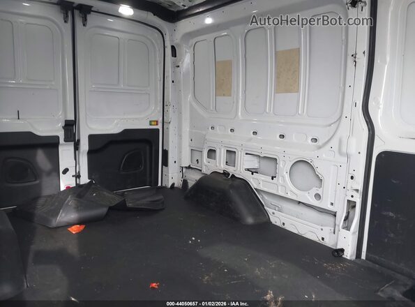 1FTYR2DG4JKB46760 2018 FORD TRANSIT-250 White Вид наклейки з VIN-кодом