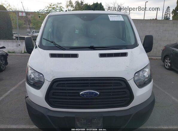 1FTYR2ZM1KKB17197 2019 FORD TRANSIT-250 Белый Вид щитка приборов