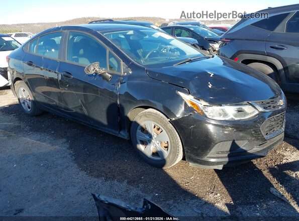 1G1BC5SM6J7207913 2018 CHEVROLET CRUZE Black Przód prawy