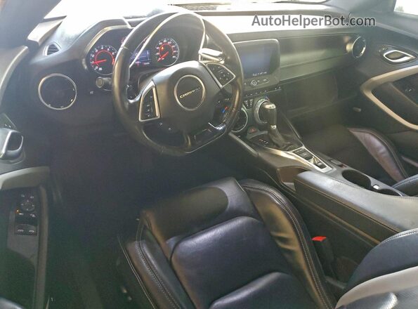 1G1FD3DS6M0140788 2021 CHEVROLET CAMARO Gray Widok deski rozdzielczej