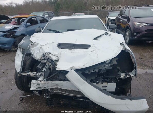 1G1FF1R70P0149008 2023 CHEVROLET CAMARO Белый Вид щитка приборов