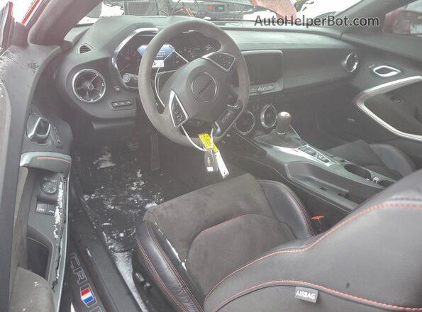1G1FJ1R66N0101631 2022 CHEVROLET CAMARO Красный Вид панели приборов