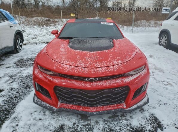 1G1FJ1R66N0101631 2022 CHEVROLET CAMARO Красный Вид спереди