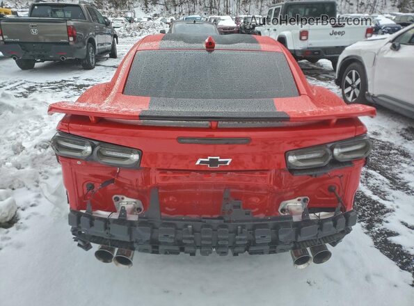 1G1FJ1R66N0101631 2022 CHEVROLET CAMARO Красный Вид сзади