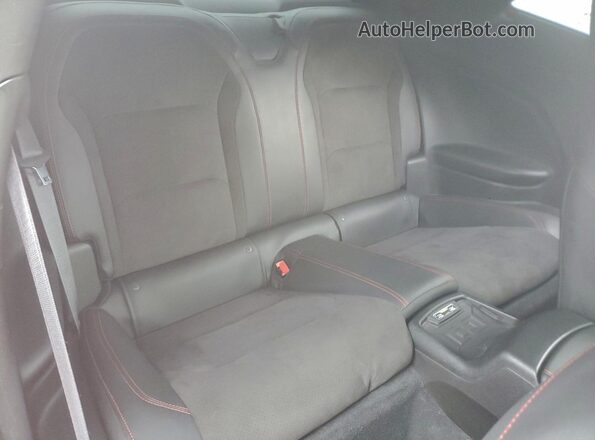1G1FJ1R66N0101631 2022 CHEVROLET CAMARO Красный Вид задних сидений