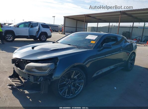 1G1FK1R63M0100495 2021 CHEVROLET CAMARO Gray Przód lewy