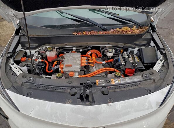 1G1FY6S02N4120605 2022 CHEVROLET BOLT Белый Вид подкапотного пространства