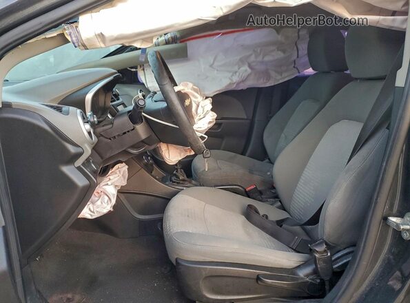 1G1JA5SHXH4144735 2017 CHEVROLET SONIC Угольный Вид салона спереди