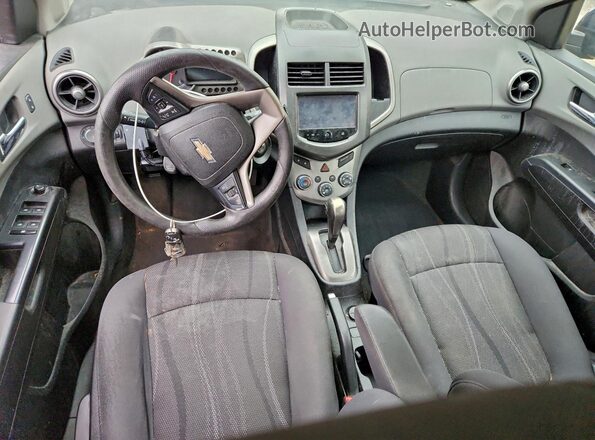 1G1JC6SH2G4133954 2016 CHEVROLET SONIC Синий Вид панели приборов
