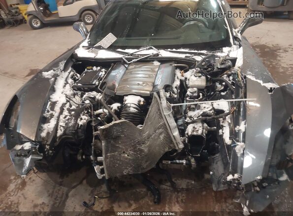 1G1YB2D72H5120874 2017 CHEVROLET CORVETTE Серый Вид сзади