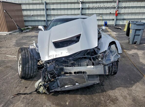 1G1YN2D60G5601882 2016 CHEVROLET CORVETTE Серебряный Вид спереди