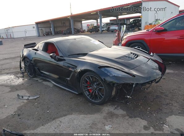 1G1YS2D61K5605215 2019 CHEVROLET CORVETTE Черный Передняя правая четверть