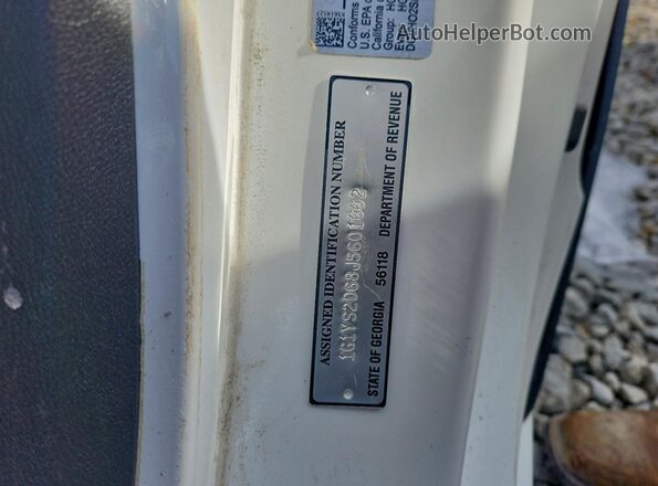 1G1YS2D68J5601662 2018 CHEVROLET CORVETTE Белый Вид подкапотного пространства