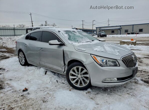 1G4GA5G35GF107217 2016 BUICK LACROSSE Silver Przód prawy