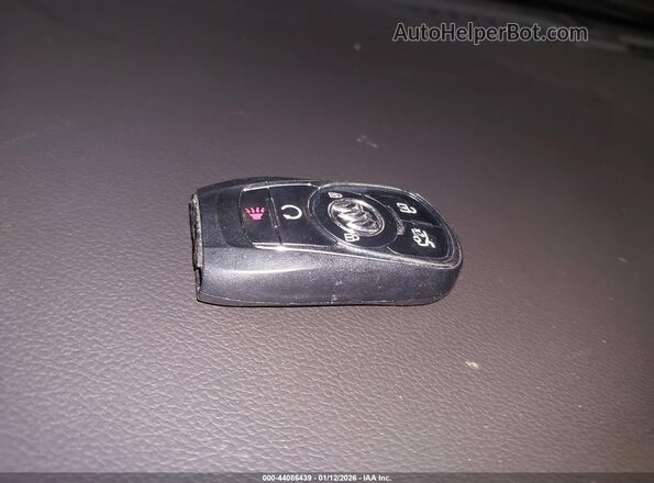 1G4ZP5SS4JU137785 2018 BUICK LACROSSE Серый Вид панели приборов