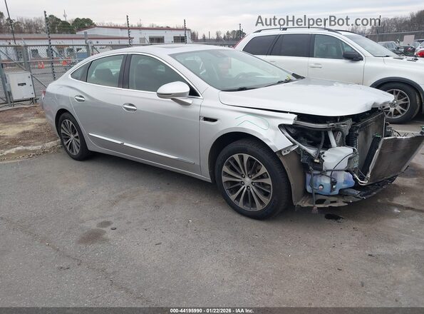1G4ZR5SS9JU129093 2018 BUICK LACROSSE Серебряный Передняя правая четверть