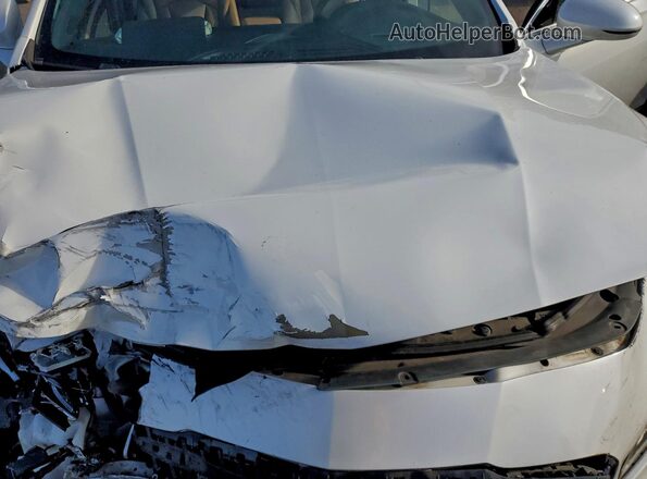 1G4ZR5SSXHU187689 2017 BUICK LACROSSE Белый Вид задней части салона