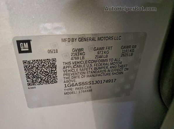 1G6AS5SS1J0174917 2018 CADILLAC CTS Серебряный Вид подкапотного пространства