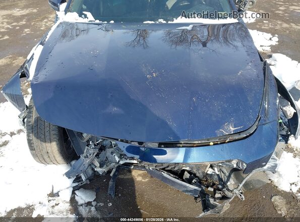 1G6AX5SX5H0202824 2017 CADILLAC CTS Синий Вид сзади