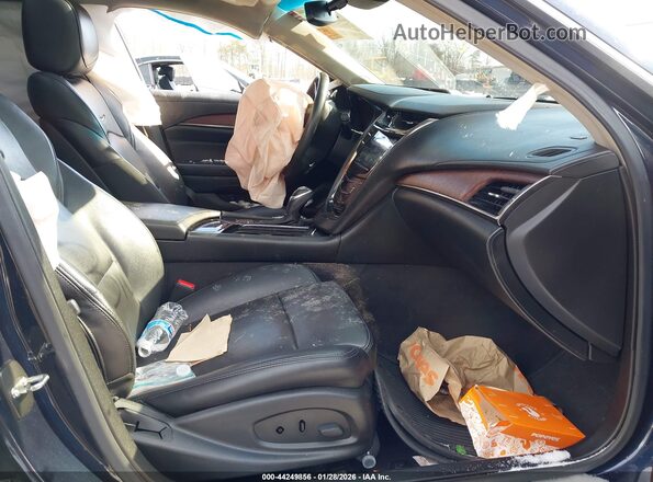 1G6AX5SX5H0202824 2017 CADILLAC CTS Синий Вид салона спереди