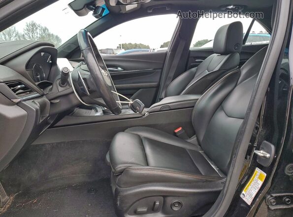 1G6DG5RK9L0132034 2020 CADILLAC CT4 Черный Вид салона спереди