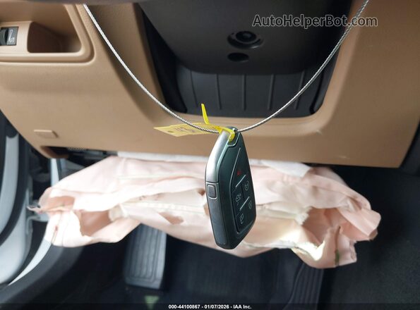 1G6DN5RK2N0111468 2022 CADILLAC CT5 Белый Вид панели приборов