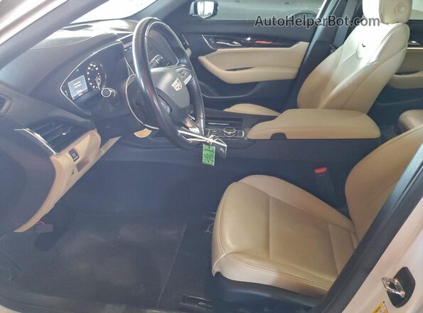 1G6DN5RK3L0152284 2020 CADILLAC CT5 Белый Вид салона спереди