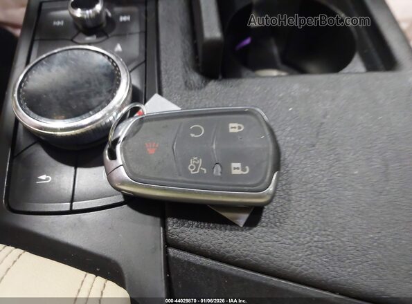 1G6KB5RS9LU103650 2020 CADILLAC CT6 Белый Вид панели приборов